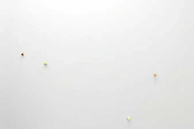 Conceito 3D representando qualidade e desempenho de eletrodomésticos com design minimalista e tons metálicos